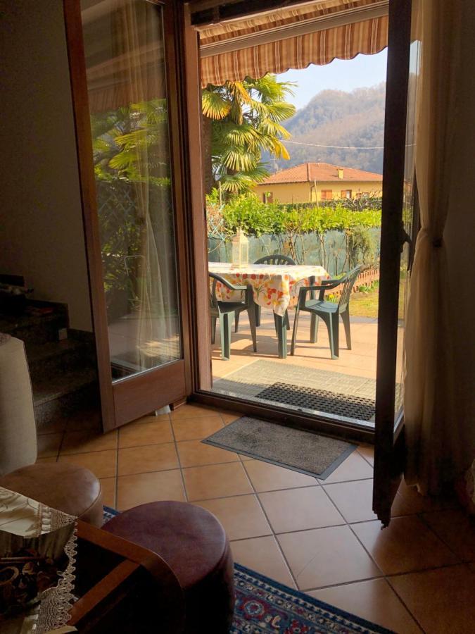 Casa Tiziana Villa Lavena Ponte Tresa Exteriör bild