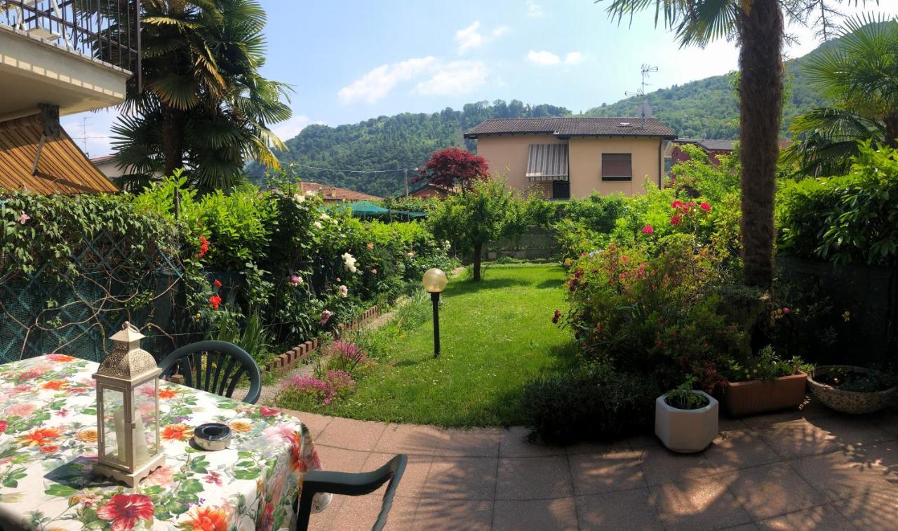 Casa Tiziana Villa Lavena Ponte Tresa Exteriör bild